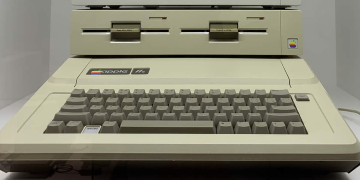 How Apple IIe Redefined Personal Computers in the 80s