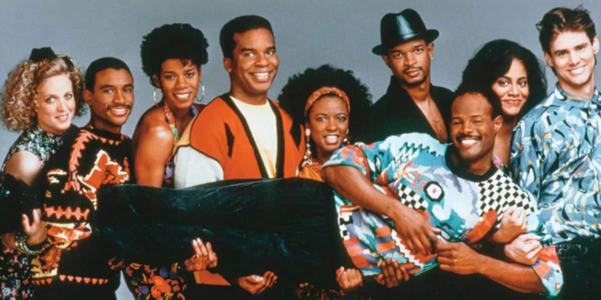 The continued popularity of oversized sweaters in the 90s