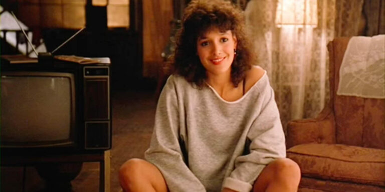 Off-the-Shoulder-Tops Were an Unmistakable 80s Fashion Trend