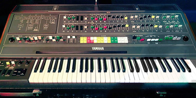 Yamaha CS-80 – The Synthesizer that Created 80s Digital Music